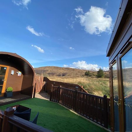 Highland Stays - Ben View Studio Pod & Jacuzzi Bath 威廉堡 外观 照片