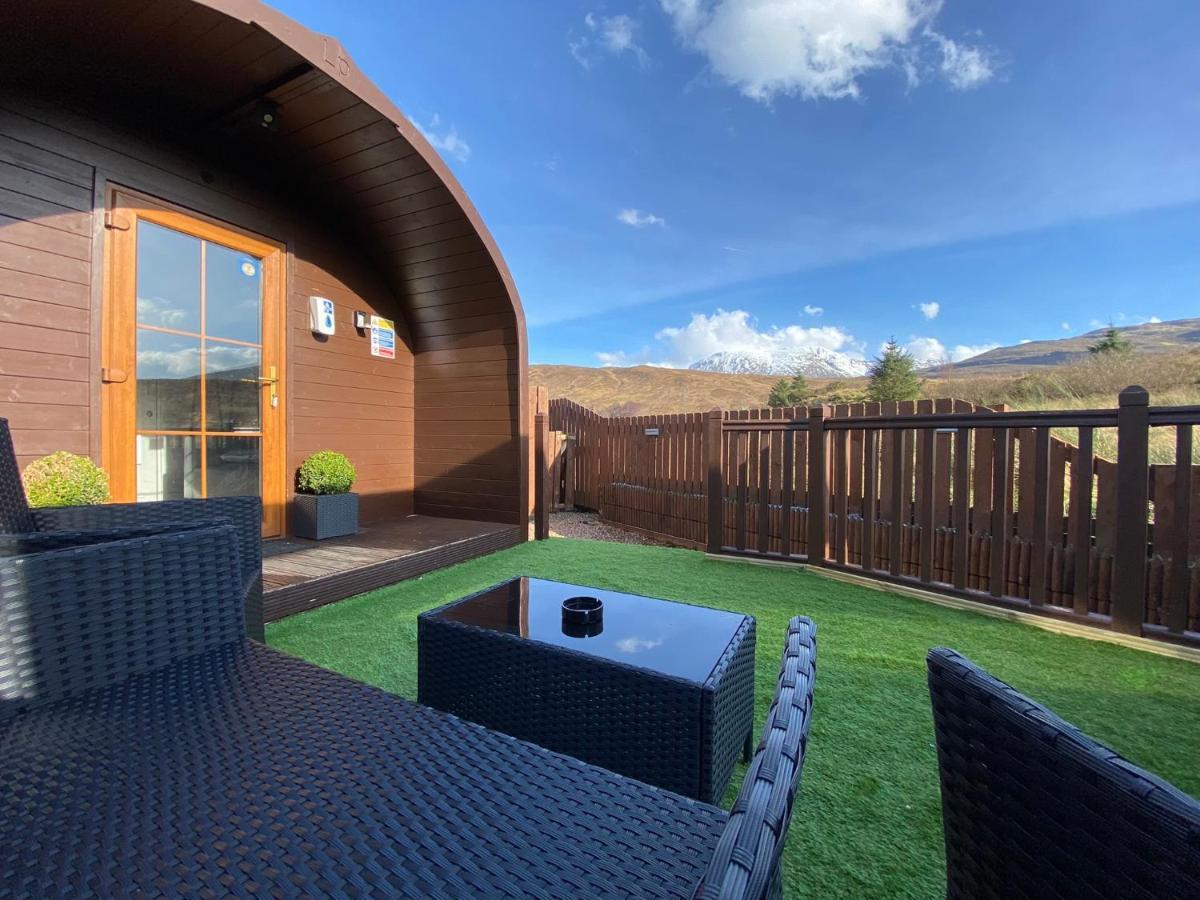 Highland Stays - Ben View Studio Pod & Jacuzzi Bath 威廉堡 外观 照片