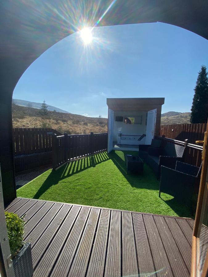 Highland Stays - Ben View Studio Pod & Jacuzzi Bath 威廉堡 外观 照片